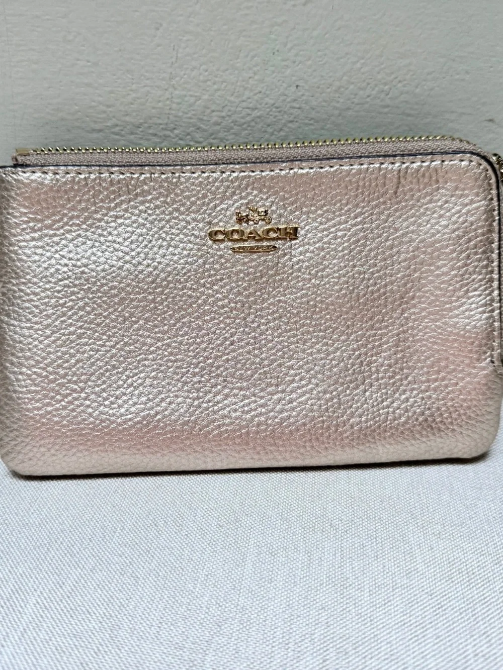 Coach Double Zip Wristlet Metallic Rose Gold